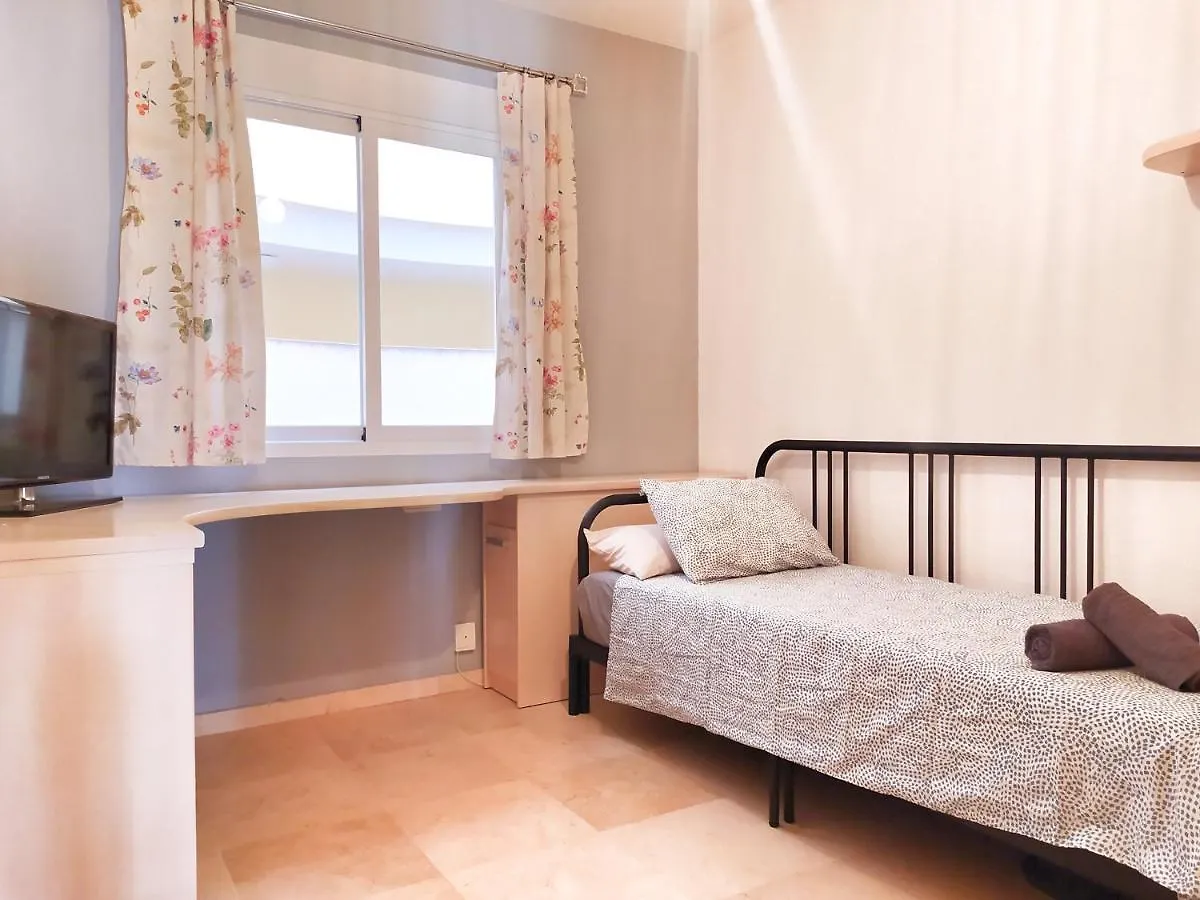 Inmogest - Apartamento Cristina II Para 6 Personas Malaga 0*,  Spain
